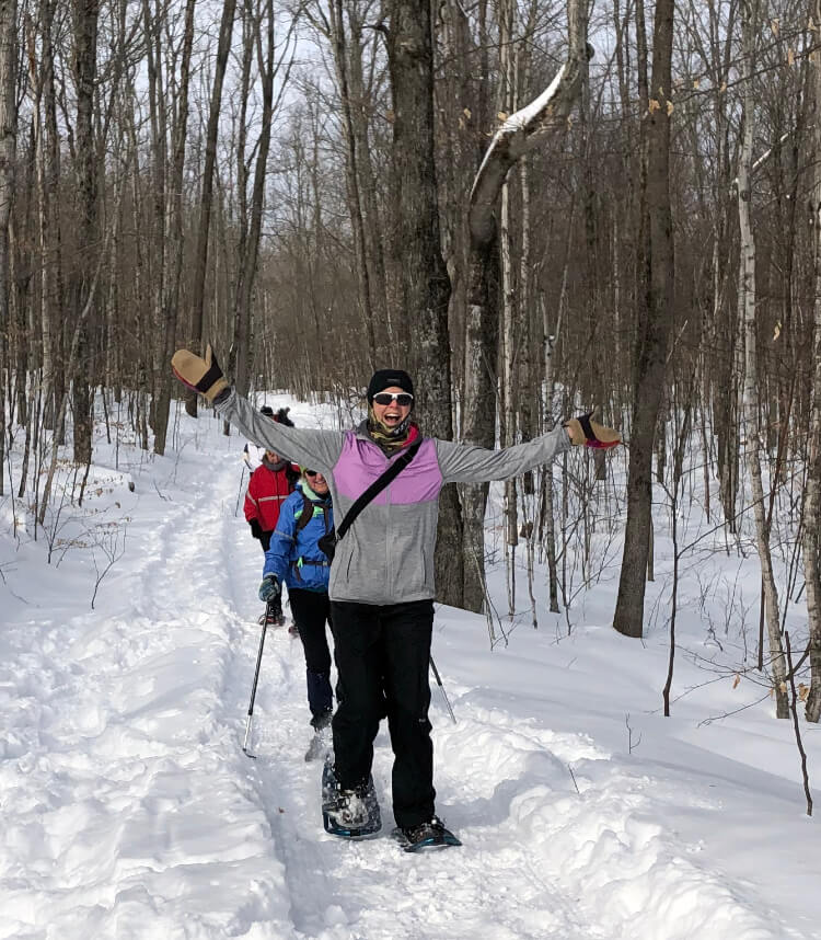 Snowshoe through Tecasy